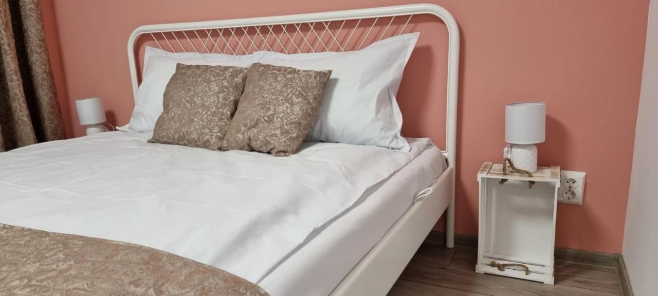 Hostel Citadella Deva Ngoại thất bức ảnh