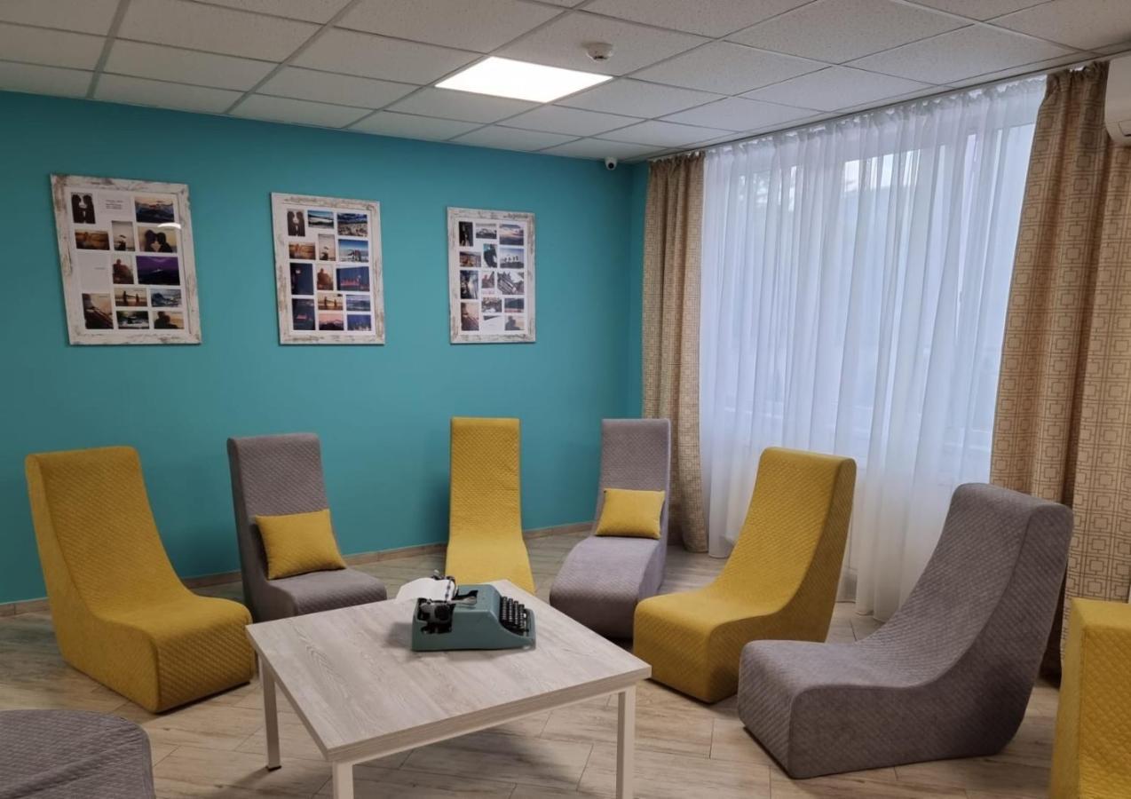 Hostel Citadella Deva Ngoại thất bức ảnh