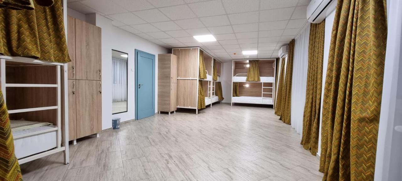 Hostel Citadella Deva Ngoại thất bức ảnh