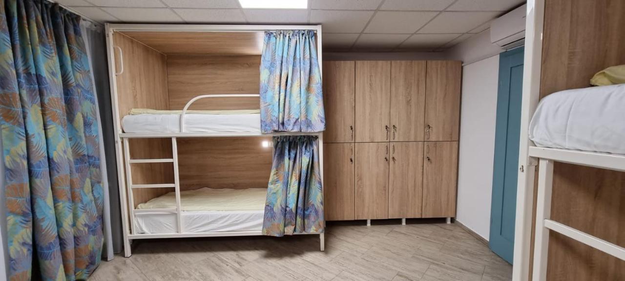 Hostel Citadella Deva Ngoại thất bức ảnh