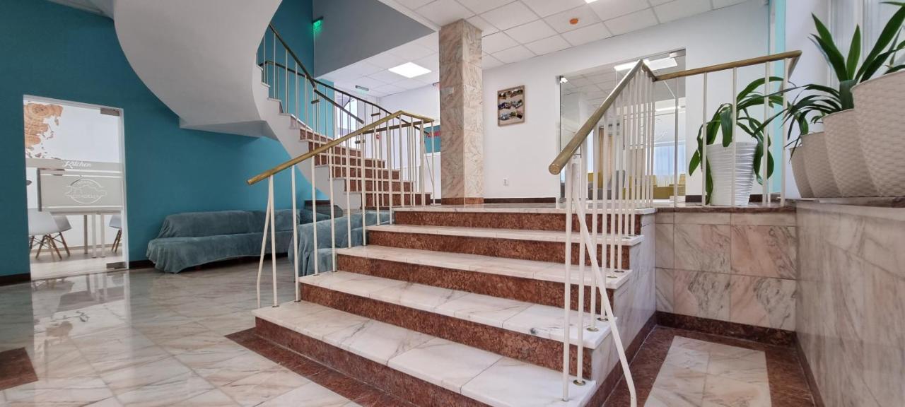 Hostel Citadella Deva Ngoại thất bức ảnh